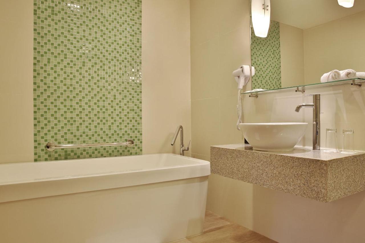 Diamond Hotel Kuta Lombok Dış mekan fotoğraf